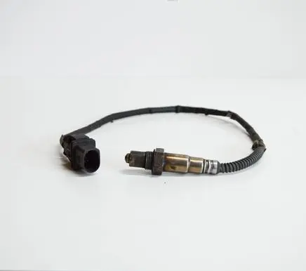 Volkswagen PASSAT B6 Lambda probe sensor 03G906262A