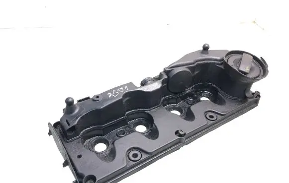 Volkswagen Touran II Rocker cam cover 03L103469R