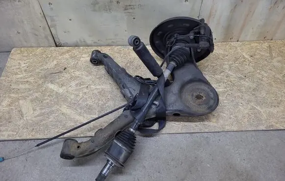Mercedes-Benz Vito Viano W639 Rear wheel hub spindle/knuckle 