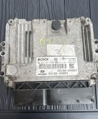 Hyundai ix35 Engine control unit/module 391992ABB3 0281031420