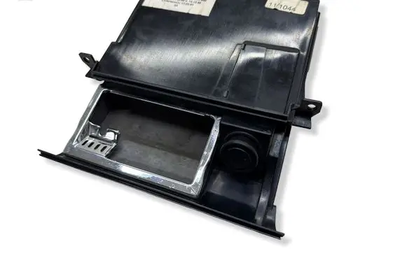 Car ashtray
