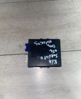 KIA Sorento Window wiper relay 987503E000
