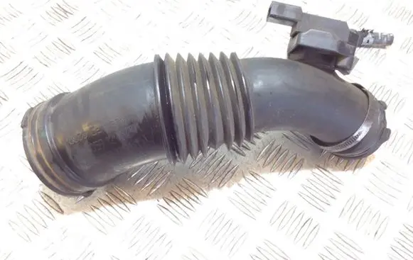 Audi A5 8T 8F Turbo air intake inlet pipe/hose 059129627L 059129615F