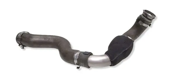 Opel Vivaro Intercooler hose/pipe 8200648187