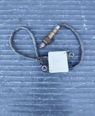 Mercedes-Benz A W177 Lambda probe sensor A0009050508