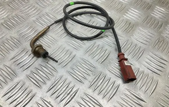 Skoda Superb B8 (3V) Exhaust gas temperature sensor 04L906088BB