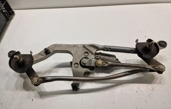 Toyota Auris E180 Front wiper linkage and motor 8511002340 AE1593003562