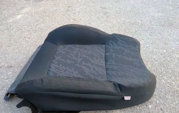 Peugeot 3008 I Front driver seat 