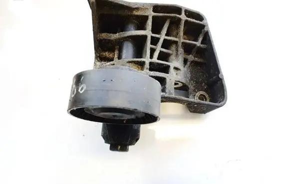 BMW X5 E70 Engine mounting bracket 3242779986201 32427799862-01