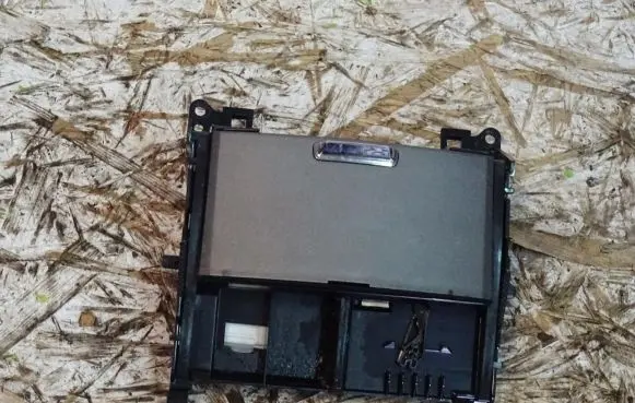 Lexus IS 220D-250-350 Car ashtray 1A421-032G