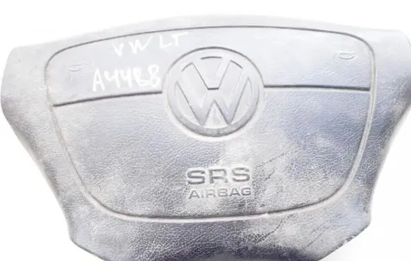 Volkswagen II LT Steering wheel airbag