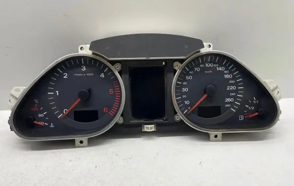 Audi A6 S6 C6 4F Speedometer (instrument cluster) 4F0920900S 4F0910900A 503000731203