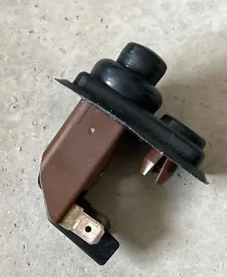 Volvo S40, V40 Rear door sensor 30864286