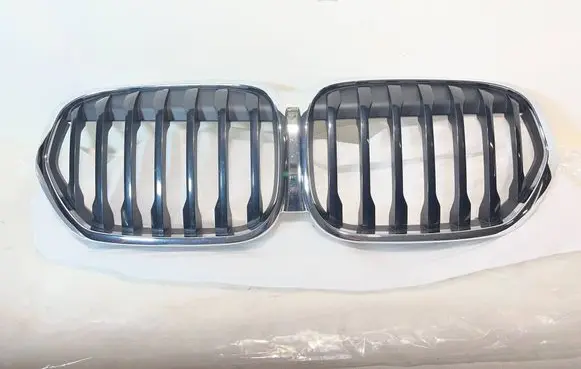 BMW X1 F48 F49 Front grill 8493450