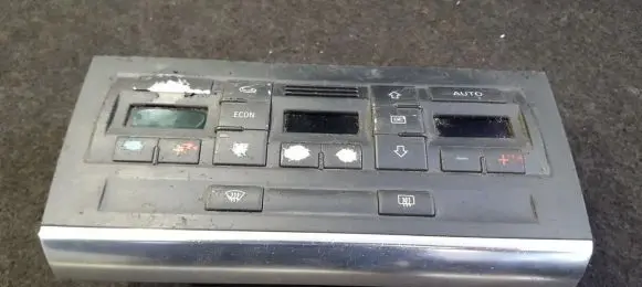 Audi A4 S4 B6 8E 8H Climate control unit 8E0820043H KMM0701740