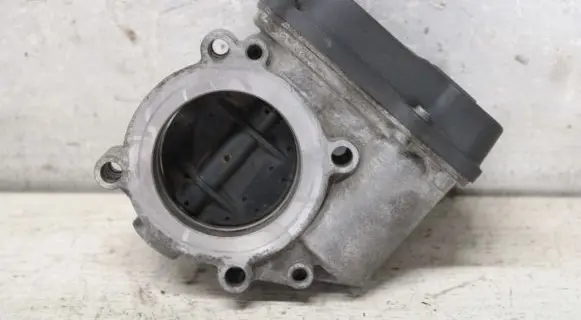Audi A6 S6 C6 4F Throttle valve 06F133062G