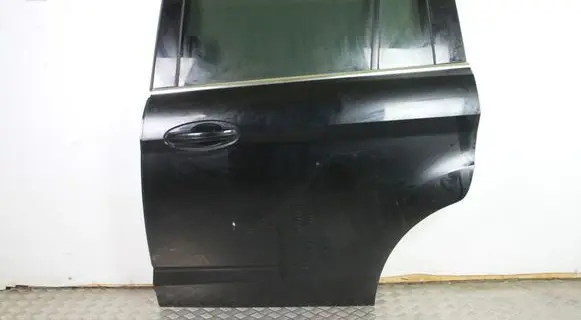 Ford C-MAX II Rear door