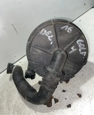 Volkswagen Golf IV Secondary air pump 06A959253B