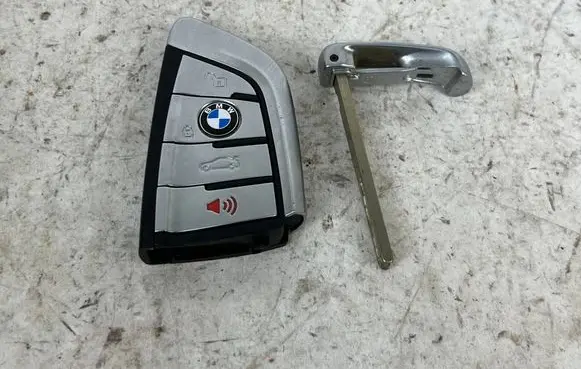 BMW 7 G11 G12 Ignition key/card 