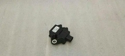 Mercedes-Benz ML W166 ESP acceleration yaw rate sensor A0065422618