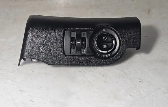 Opel Insignia A Light switch 13268702 13241913