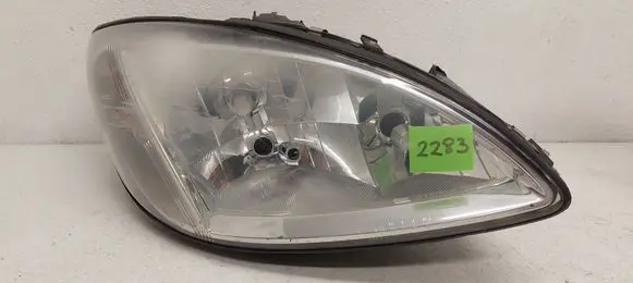 Mercedes-Benz Vito Viano W639 Headlight/headlamp 20A463B 20A463