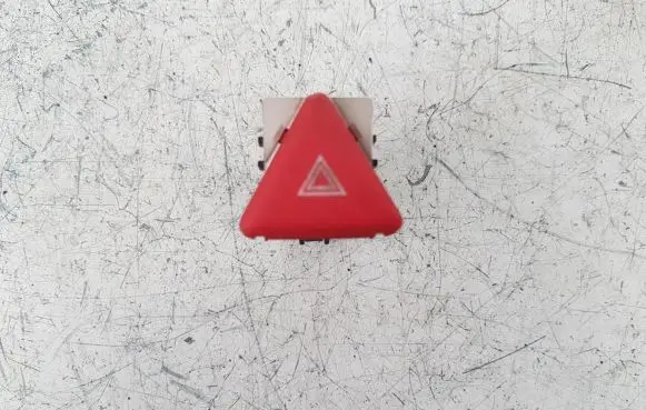 Volkswagen Golf V Hazard light switch 1K0953509A
