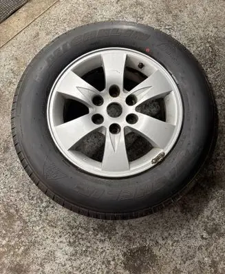 Mitsubishi L200 R17 spare wheel 