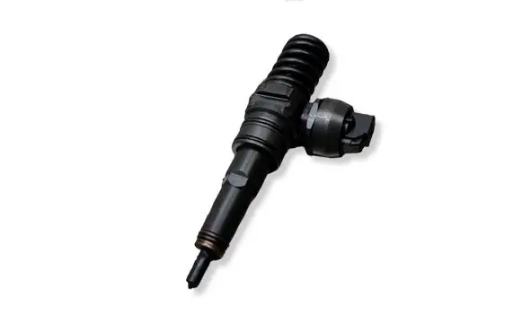 Volkswagen Golf V Fuel injector 0414720215 038130073AG