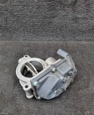 Audi A8 S8 D3 4E Throttle valve 057128063D 057128063G A2C59512936