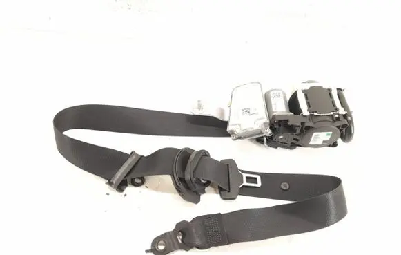 Mercedes-Benz E W212 Front seatbelt 2128607685 2128608685