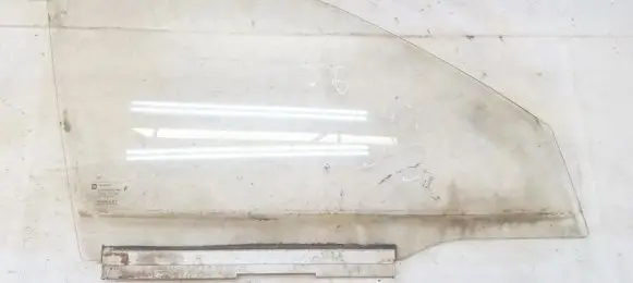 Opel Combo B Front door window glass four-door