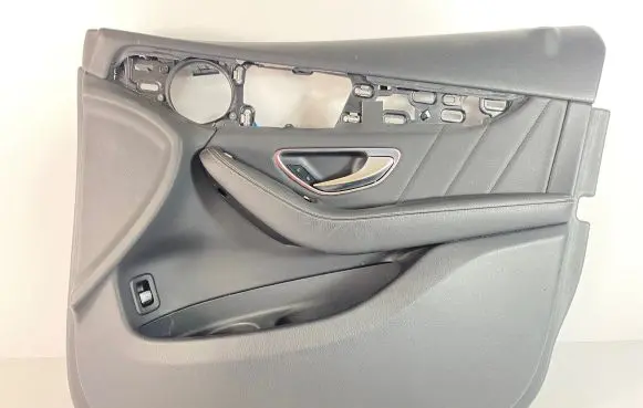 Mercedes-Benz GLC X253 C253 Front door card panel trim