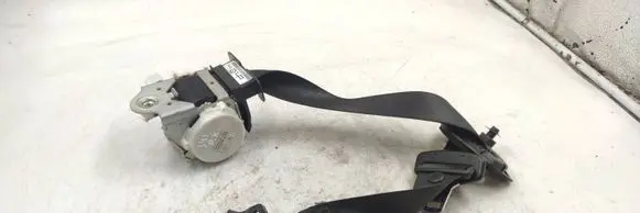 BMW 3 E90 E91 Front seatbelt 33059848