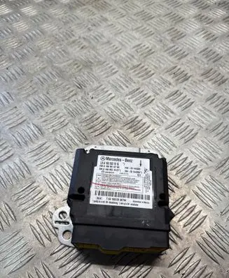 Mercedes-Benz GLE (W166 - C292) Airbag control unit/module A1669001916
