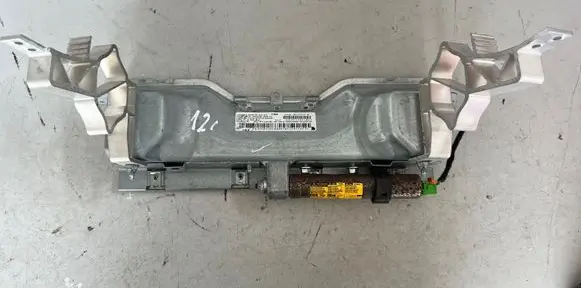 Mercedes-Benz C AMG W204 Knee airbag 306259010