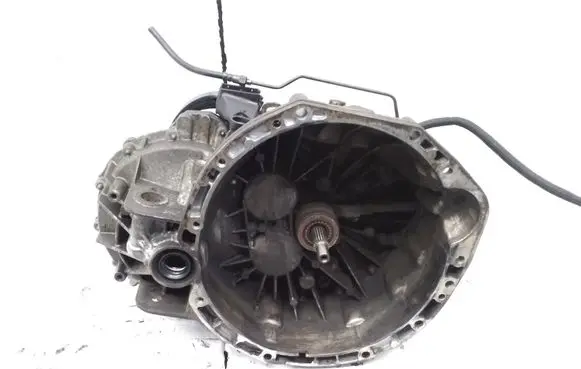 Manual 6 speed gearbox