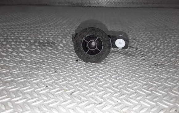 Toyota Yaris Front door high frequency speaker 861600D210