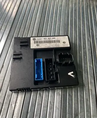 Audi A6 S6 C6 4F Comfort/convenience module 4E0910289B 4E0907289