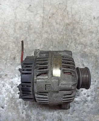 Volkswagen PASSAT B5 Generator/alternator