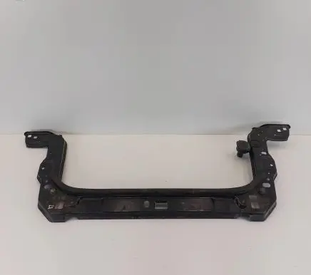 Top upper radiator support slam panel