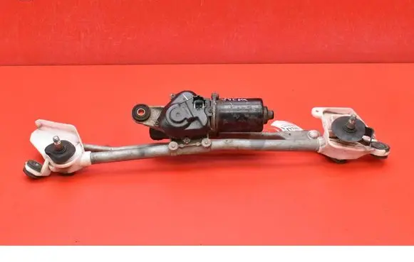 Front wiper linkage and motor