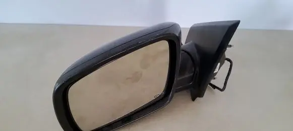 Dodge Journey Front door electric wing mirror