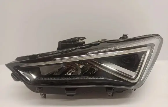 Seat Leon IV Headlight/headlamp 5FB941007G 90188325