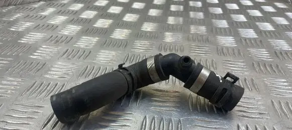 Porsche Cayenne (92A) Engine coolant pipe/hose