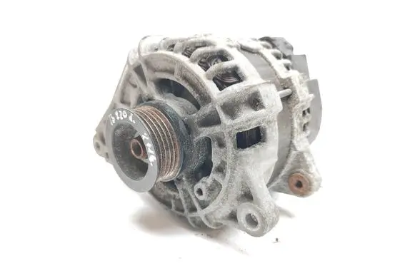 Mercedes-Benz B W246 W242 Generator/alternator A0009063322