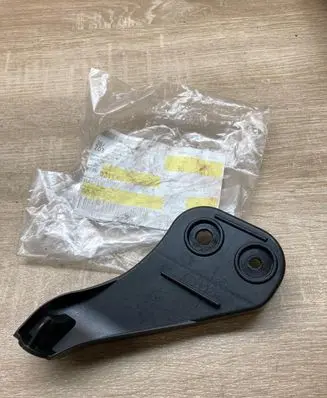 Audi A3 S3 8V Rear bumper mounting bracket 8V5807330A