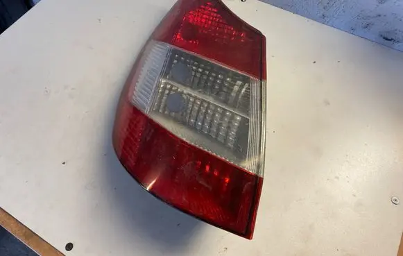 Renault Scenic II - Grand scenic II Rear/tail lights 085511937L 5511937