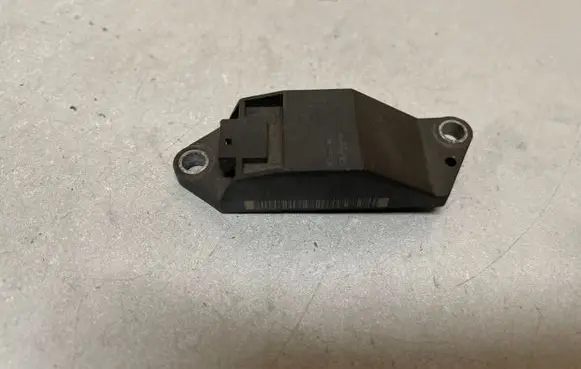 Mercedes-Benz E W211 Airbag deployment crash/impact sensor A0018209326