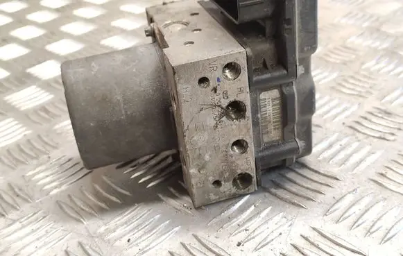Audi A4 S4 B8 8K ABS Pump 8K0907379R 8K0614517BF 0265950936